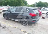 2021 BMW X1 photo