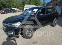 2021 BMW X1 photo