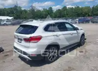2021 BMW X1 фото