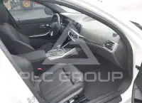 2021 BMW 330 photo
