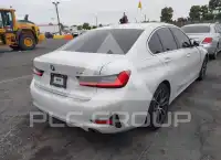 2021 BMW 330 photo