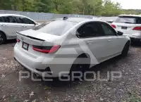 2021 BMW 330 photo