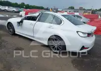 2021 BMW 330 photo