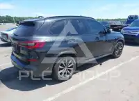 2021 BMW X5 photo