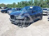 2021 BMW X5 photo
