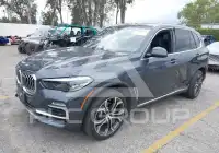 2021 BMW X5 фото