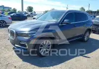 2021 BMW X5 фото