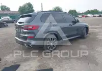 2021 BMW X5 фото