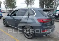 2021 BMW X5 фото