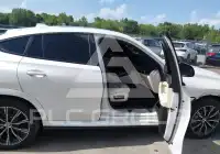 2021 BMW X6 photo