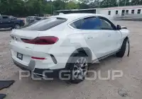 2021 BMW X6 фото