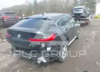 2021 BMW X4 photo