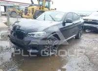 2021 BMW X4 photo