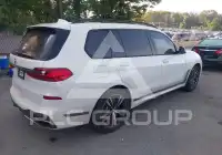 2021 BMW X7 фото