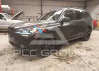 2021 BMW X7 фото