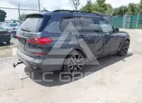 2021 BMW X7 фото