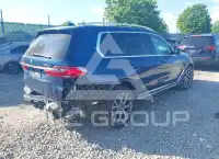 2021 BMW X7 photo