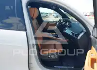 2021 BMW X7 фото