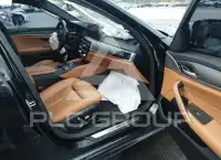 2021 BMW 530 фото