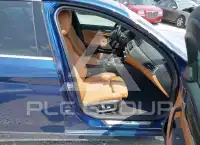 2021 BMW 530 фото