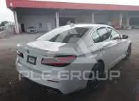 2021 BMW 530 фото