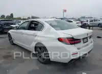 2021 BMW 530 photo