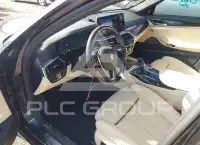 2021 BMW 530 фото