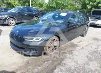 2021 BMW 530 фото