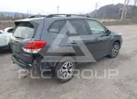 2021 Subaru Forester photo