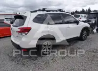 2021 Subaru Forester photo