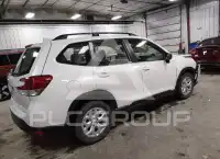 2021 Subaru Forester photo