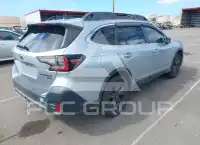 2021 Subaru Outback photo