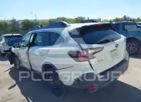2021 Subaru Outback photo