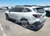 2021 Subaru Outback photo