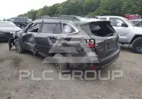 2021 Subaru Outback photo