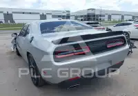 2021 Dodge CHALLENGER photo