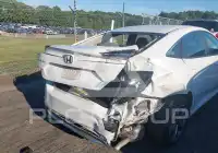 2021 Honda CIVIC фото