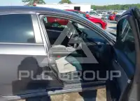 2021 Honda CIVIC фото