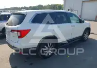 2021 Honda PILOT photo