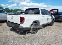 2021 Honda RIDGELINE фото
