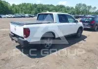 2021 Honda RIDGELINE фото