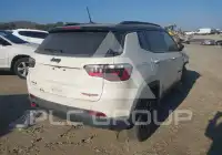 2021 Jeep COMPASS фото