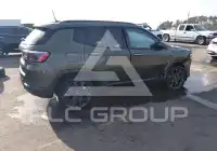 2021 Jeep COMPASS photo