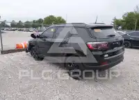2021 Jeep COMPASS photo
