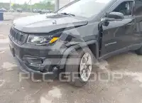 2021 Jeep COMPASS photo