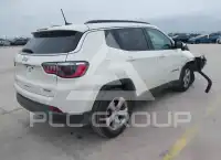 2021 Jeep COMPASS photo