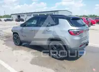 2021 Jeep COMPASS photo