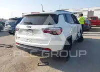 2021 Jeep COMPASS фото
