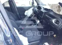 2021 Jeep Renegade photo