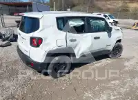 2021 Jeep Renegade photo
